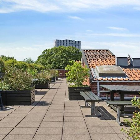 First Row Apartment With Balcony To The Ramparts โคเปนเฮเกน ภายนอก รูปภาพ